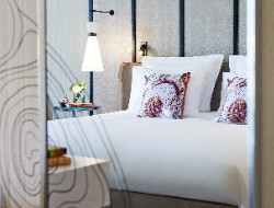 OLEVENE image - Reunions ()-